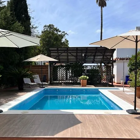 Abajo Stijlvol Met Zwembad En Tuin * Cadiz